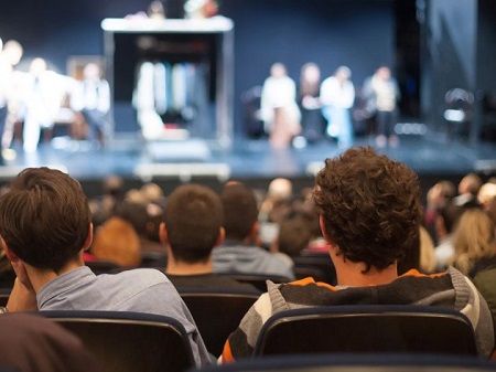 I pozorište je kod kuće - Evo koje kultne predstave preporučuje Zvezdara teatar